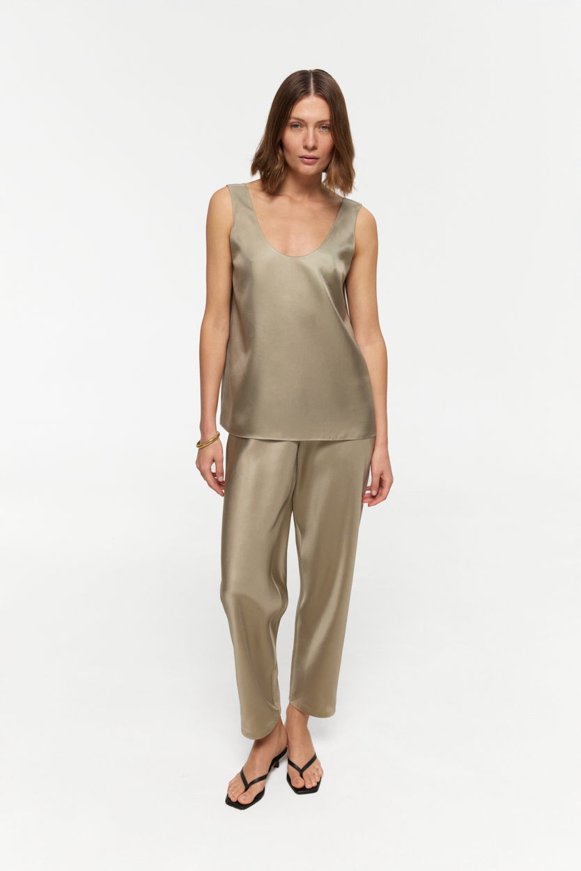 Donna Dusty-Sage tank top in silk twill