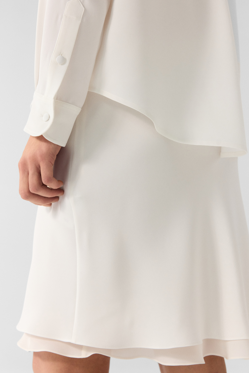 Neve Off-White knee-length pencil skirt in Silk Cady & Silk Crepe